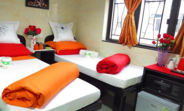 New Day Night Hostel Хонконг Екстериор снимка